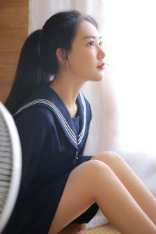 把毛笔放到洞里写字不准掉