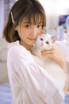里面也请好好疼爱(Henie)全本