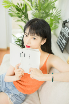 漂亮的女邻居7