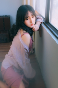 比基尼泳衣三角