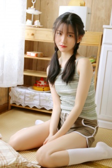 误入男子体校后我被大佬们宠坏了